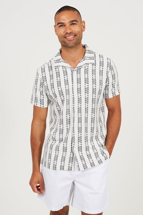 White Patterned Short Sleeve Shirt - Image 2