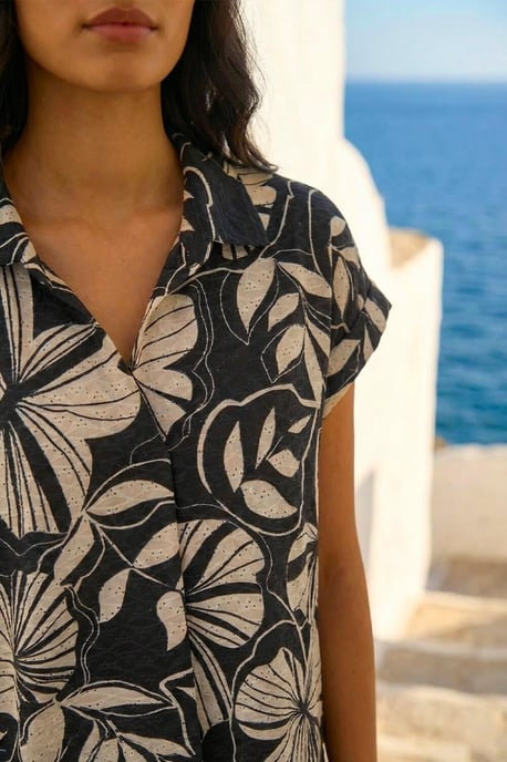 Printed Broderie Collared Top - Image 4