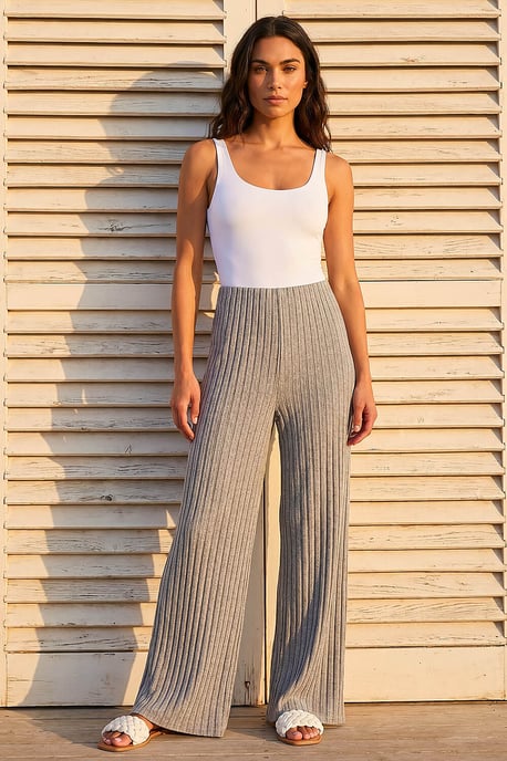 Pleated Wide Leg Stretch Trouser - Image 1
