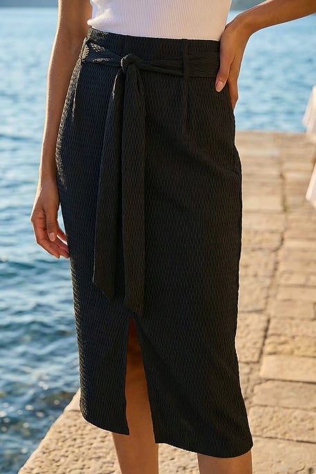 Textured Belted Pencil Skirt - Image 4