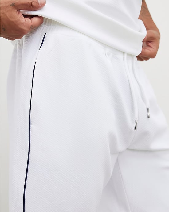 River Island Mens Shorts White Slim Fit Textured Tipped Elasticated - Image 4