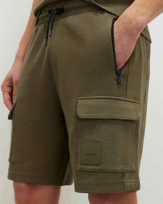 River Island Mens Shorts Khaki Regular Fit Textured Cargo Drawstring - Image 1