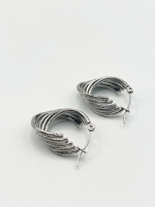 Ribbed Hoops in Silver - Image 5