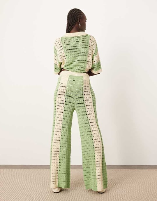 ARRANGE knitted vertical stripe wide leg trouser co-ord in green - Image 4