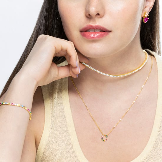 Luxenter alfabet halsband i 925 sterling silver och flerfärgad zirkonia med 18k gult guldfinish - Image 4