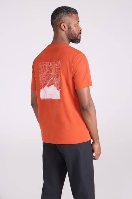 'Tech Mountains' Men's T-Shirt Cotton Breathable Comfy Tee Rust - Image 2