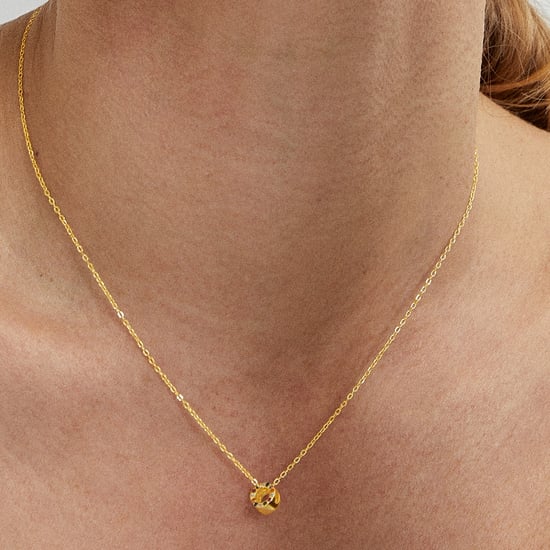 Luxenter alfabet halsband i 925 sterling silver och flerfärgad zirkonia med 18k gult guldfinish - Image 3