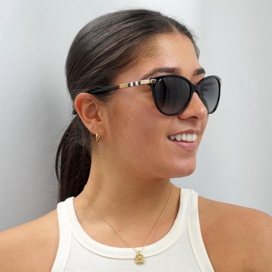 Burberry Sunglasses BE4216 3001T3 Black Grey Gradient Polarized - Image 5