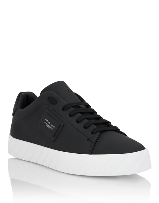 Lo-Top Sneakers Placca - Image 1