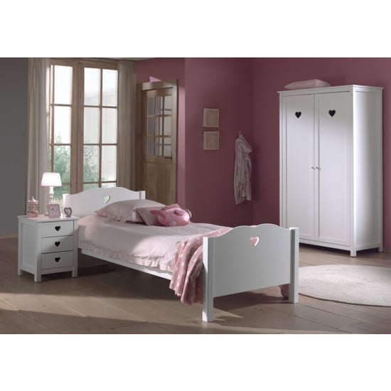 Lucevi amori bed + lattenbodem + nachtkastje + 2 deurs kleerkast - - Image 1