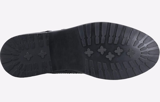 Brogue Style Back To School Girl Shoe; The Verity Brogue features Lace Up fastening and a flexible TPR Outsole to keep feet comfortable throughout the school day.
- 20mm heel height
- Flexible TPR Outsole
- Treaded Sole for Traction