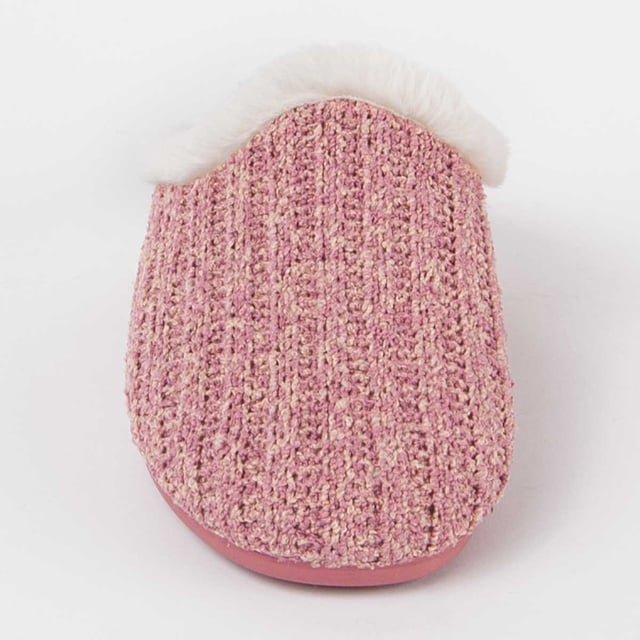 Hecho en España. Zapatilla de casa para mujer. Calce cómodo. Fabricada en materiales veganos. Fabricado por otras marcas para nuestra marca.