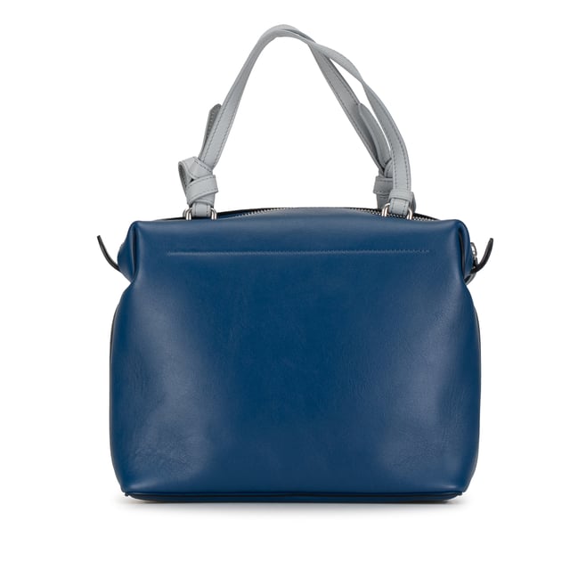 VINTAGE. RRP AS NEW. The Soft Cube satchel features a leather body, flat leather handles, a detachable flat leather shoulder strap, a top zip closure, and interior slip pockets.Interior Lining Worn. Practical Attachment Scratched. Zipper Scratched. 

Dimensions:
Length 20cm
Width 23cm
Depth 10cm
Hand Drop 15cm
Shoulder Drop 53cm

Original Accessories: Dust Bag, Dust Bag

Color: Blue
Material: Leather x Calf
Country of Origin: Italy
Boutique Reference: SSU257352K1342


Product Rating: VeryGoodCondition

Certificate of Authenticity is available upon request with no extra fee required. Please contact our customer service team.