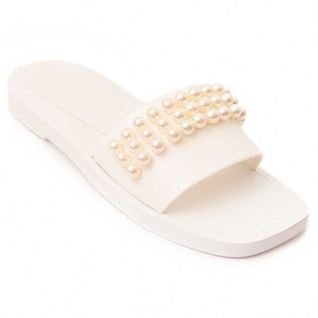Dames casual sandaal. Comfortabele pasvorm. Gepolsterde binnenzool. Antislip zool. Versterkte stiksels. Gefabriceerd door andere merken voor ons merk.