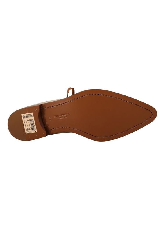 Marca: Dolce & Gabbana.
  Modelo: Pisos formales.
  Color: Beige.
  Material: 100% cuero de anguila.
  Suela: Cuero.
  Cierre: Con cordones.
  Detalles del logotipo.
  Alta calidad y comodidad.
  Fabricado en Italia.