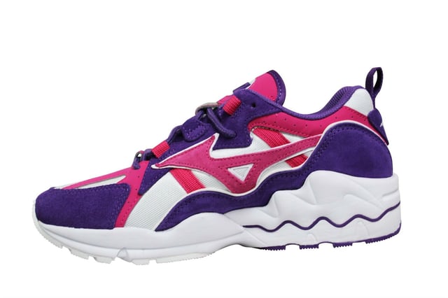 Mizuno Sport Style Wave Rider 1 Suede Lace Up Unisex Hardlooptrainers D1GA193267