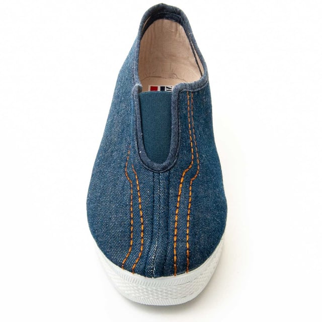 Hechas en España. Zapatilla confortable para mujer. Fabricada en los mejores materiales. Suela antideslizante. Cosido reforzado. Plantilla acolchada. Baja huella de carbono.