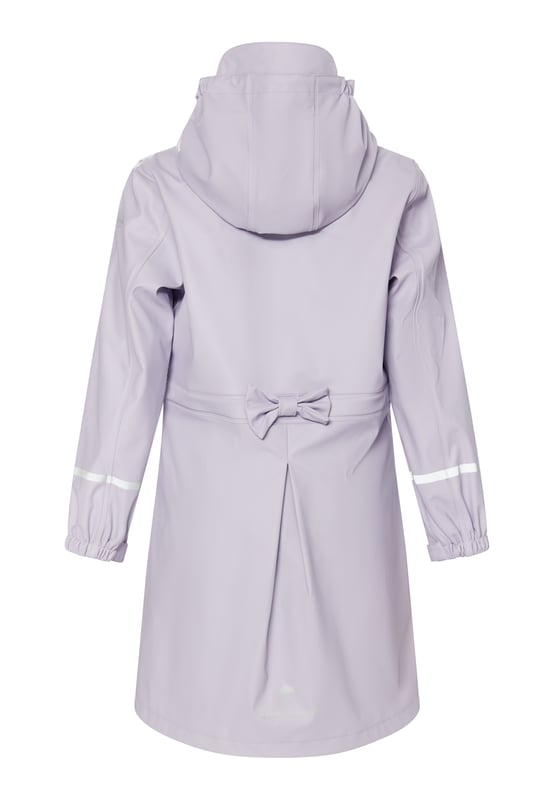 Beschichtung: 100 % Polyurethan; Material der Fliege: 100 % Polyester; keine Kordel/Zugschnur; Obermaterial: 100 % Polyester.  Dieser Regenmantel von Schmuddelwedda beweist, dass praktische Kleidung nicht nur hübsch, sondern auch nachhaltig sein kann. Das hochwertige, recycelte Material ist dank Beschichtung absolut wasserdicht und auch die Nähte sind so fest versiegelt, dass keine Nässe durchkommt. Kleine Falten auf der Vorderseite und eine große Kellerfalte mit Schleife auf der Rückseite setzen ebenso zauberhafte Akzente wie die verspielten Blümchendruckknöpfe und die lichtreflektierenden Logo-Prints.  Regenmantel