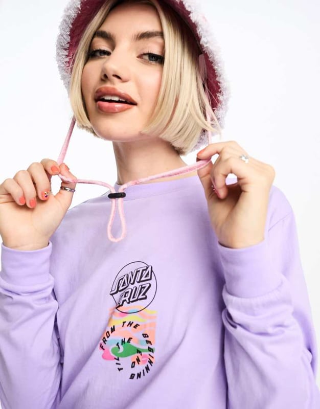 Santa Cruz digi hand long sleeve t-shirt in lavender purple with chest and back print Tops by Santa Cruz The ultimate all-rounder Crew neck Long sleeves Logo print details Regular fitSold By: Asos