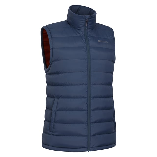 Schale: Nylon. Füllung: Mikrofaser. Design: Logo. Gewebe-Technologie: DWR-Ausrüstung, Isolierung, Isotherm, wasserabweisend. Ausschnitt: Hoher Halsausschnitt. Ärmel-Typ: Ärmellos. Taschen: 2 Seitentaschen. Verschluss: Durchgehender Reißverschluss.
