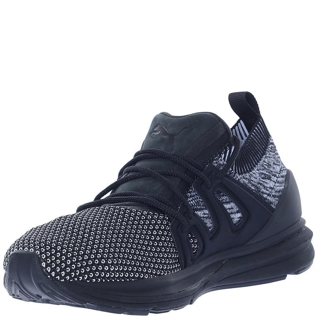<p> • dentelle, pas de talon </ p> <p> • logo PUMA au dos </ p> <p> • Couleur: Noir </ P>