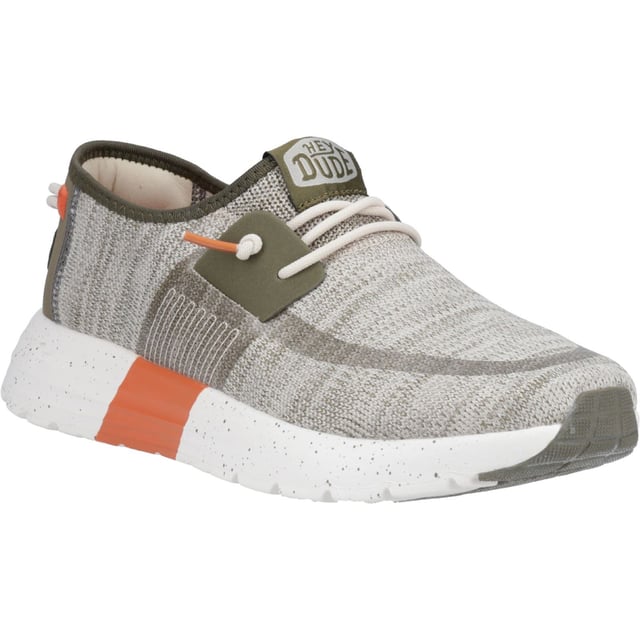 Step into an airy knit upper, removable foam insole, and lightweight outsole, and step out in total comfort. Sirocco Sport Mode, activated.