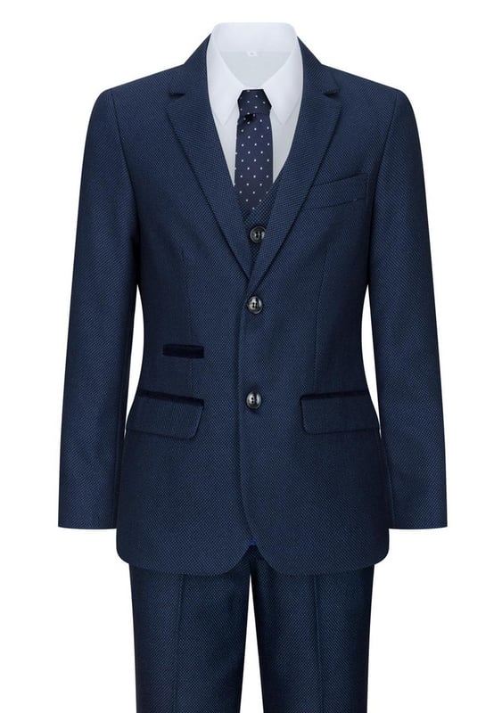 Suave, elegante y refinado: con este diseño de tweed azul marino de alta calidad te quedará genial. La Zwei-Knopf-Jacke queda de maravilla y tiene una estructura de media lona que mejora su rendimiento, incluso después de que la lleves. Geknöpfte Manschetten und einzelner Schlitz hinten verleihen dem Anzug ein klassischen Hauch von Raffinesse. Un estilo contemporáneo, con tapas clásicas de madera y un protector de pliegues, para garantizarle su forma ideal de pasar. El anzuelo está siempre a mano y le permite disfrutar de todo el día. Perfecta para ocasiones elegantes, formales y tradicionales, como cumpleaños, bodas o fiestas. El cierre de 3 piezas se completa con chaqueta, chaleco y manguito.