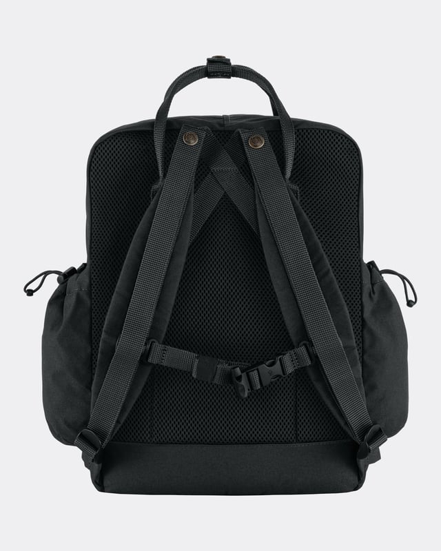 Unisex Kånken Outlong
Introducing a new member of the Kånken family – a slightly more spacious version of everyone’s favourite backpack. In addition to the classic Vinylon fabric, front pocket and Kånken aesthetics, Kånken Outlong has a zippered compartment in its base, large side pockets, and webbing attachment points that can be used for bike lights or other items. The sleeve pocket in the main compartment has a padded base for a laptop and a seat pad. Perfect for commuting, hiking and other outdoor activities. 

Made of Vinylon.  
Sleeve pocket in main compartment with padded base for a laptop and seat pad. 
Zippered compartment in base.
Padded shoulder straps and back panel both with airmesh plus a chest strap.
Inside compartment, Open side pocket(s), Zippered inside pocket(s), Zippered outside pocket(s)
Vinylon F: 100% vinylal
do not wash
do not dry clean
do not tumble dry
do not bleach
do not iron
Clean with soft brush and lukewarm water

F23200251
