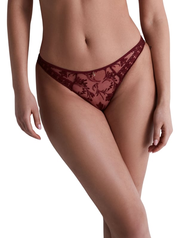 Aubade Magnetic Spell Italian Briefs. Offering moderate rear coverage. Matching bras are available. This product is machine washable.