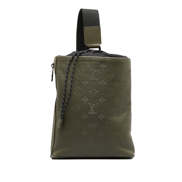 Louis vuitton store chalk sling bag