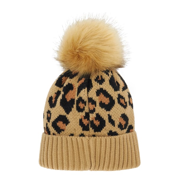 Adorned with a faux-fur pom pom and a Dune London brand patch, Farrgo is a cute and cosy beanie hat you'll cherish on chilly days. With a ribbed fold for added warmth and style, it's the perfect accessory to complete your winter look.