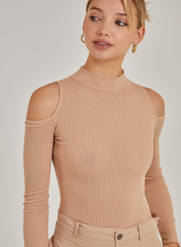 Need a last minute addition to the perfect outfit? Look no further. This Cold Shoulder Ribbed Bodysuit is the wardrobe essential you'll need this season.