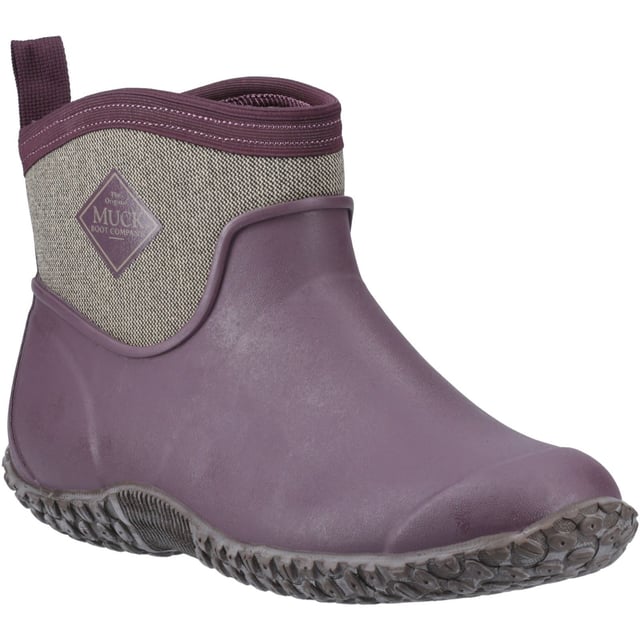 Deze schoenen houden je voeten warm en droog op koele, natte ochtenden. Deze bijgewerkte klassieker heeft een nieuwe rubberen buitenzool met hoge tractie en een nog beter contact met natte oppervlakken. Binnenin bieden de comfortabele, schokabsorberende inlegzolen bescherming aan je voeten.