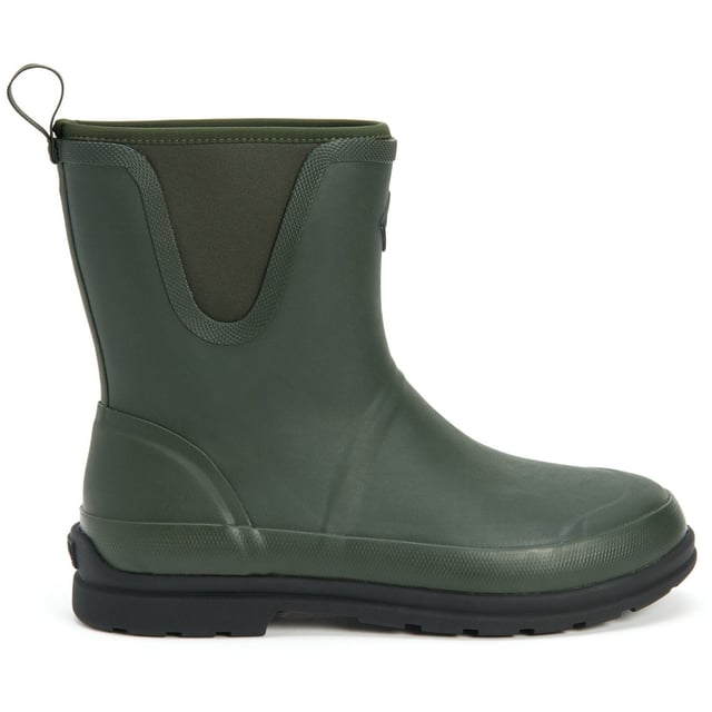 Originals Pull On Mid Boot van Muck Boots - Neopreen booties zijn omwikkeld met zacht rubber voor comfortabele waterdichte bescherming. Voorgevormde PU voetbedden met memory foam bovenbekleding bieden maximaal comfort en de antimicrobiële inlegzool houdt je fris