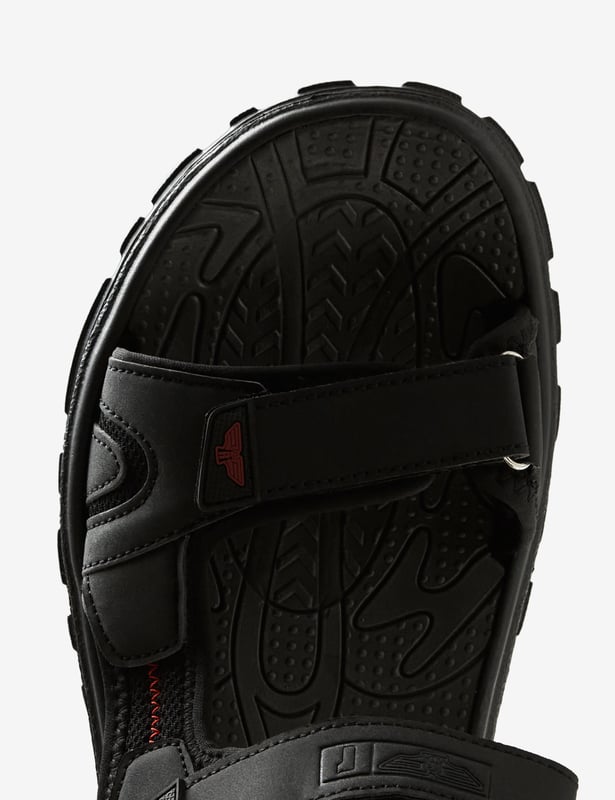Mens sandals clearance rivers