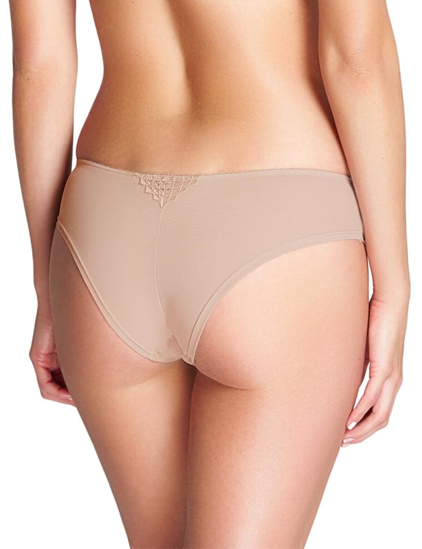 Look and feel gorgeous in the all-new Asher range from Cleo by Panache! The stunning Asher range features soft handle materials to ensure comfort at all times. The range also features unique triangle embroidery, combined with simple yet stunning colours! This stunning Brazilian brief offers moderate rear coverage for a tempting look and looks fabulous when paired up with matching items from the Asher range!

Unique and feminine design
Comfortable fit and feel
Soft handle materials
Looks great under clothes
Moderate rear coverage
Stunning triangle embroidery
Matching items available
Composition: 51% Polyamide | 25% Polyester | 13% Elastane | 11% Cotton
Listed in UK sizes
 Brazilian Brief
