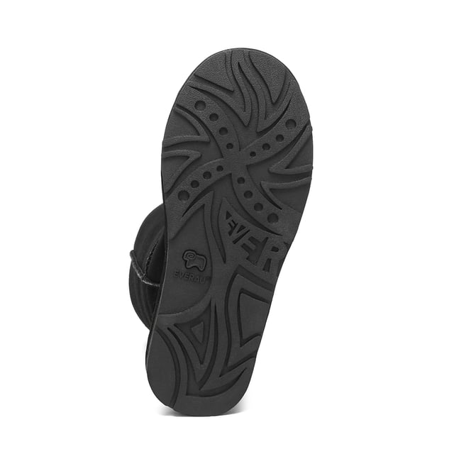 EVER AU Women Whistler Tall Classic Boots - Black Classic never goes wrong! The height provides extra warmth for those who take it down seriously. With the upper made from high-quality cow suede, they are sure to last for many seasons.
Specification:
Cow Suede Upper
Sheepskin Wool Lining
Sheepskin Wool Insole
EVA Sole
Technologies:
Water & Stain Resistance Upper
Slip Resistance Outsole