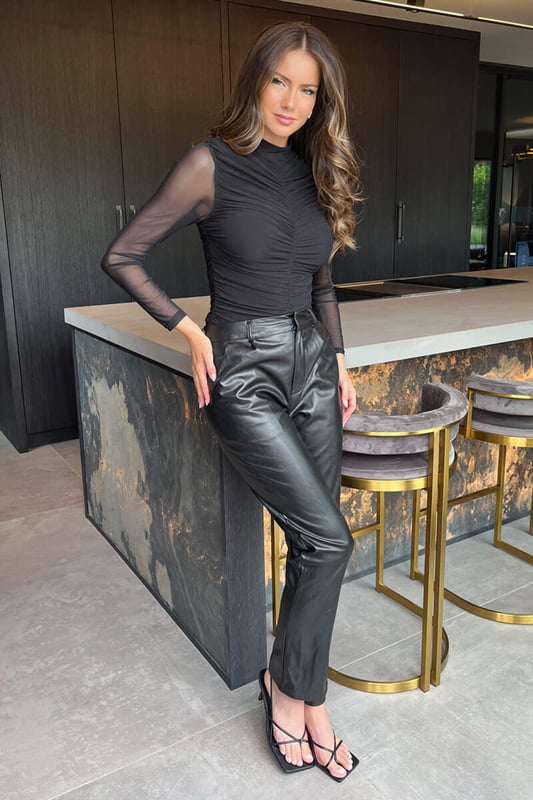 Be right on trend in our Black High Neck Long Sleeve Ruched Mesh
Bodysuit! Featuring a ruched mesh body with lining, mesh sleeves, snap
fastening and zip up back. Pair with leather looks, heels and your
favourite jewelry for the perfect evening look.

Model wears: UK 8/ EU 36/ US 4
Model's height: 173cm/ 5'8"
Approx length from centre back to lower body: 76 cm
Fabric composition: 95% Polyester, 5% Elastane
Colour: BLACK