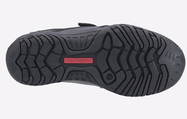 Classic jongens terug naar school schoen van Hush Puppies - Jezza 2 heeft een leren bovenwerk en een dubbele klittenbandsluiting voor gemakkelijke en verstelbare pasvorm. Het beschikt over een gevoerde kraag en een memory foam inlegzool voor de hele dag comfort.
Leren Bovenwerk
Memory Foam Inlegzool
Micro-Fresh Voering
Ongeveer 25mm Hakhoogte
