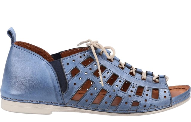 Experience luxurious comfort with Riva's Italian-inspired summer casual shoes. Featuring soft and supple leather uppers, these stylish shoes boast a low profile with a polished leather heel rim and a chic bicycle toe front. The elasticated lace front ensures a snug, stretch fit, while circular perforations and punched details add a touch of flair. Inside, you'll find a luxuriously soft leather lining and a deep, ergonomically shaped foam footbed that cushions your feet. The super flexible sole unit, enhanced with rope stitching, provides exceptional support and comfort for all-day wear.- Leather upper- Full lace closure- Cushioned footbed- Heel pull loop for easy on / off wear- Durable outsole- Riva branding