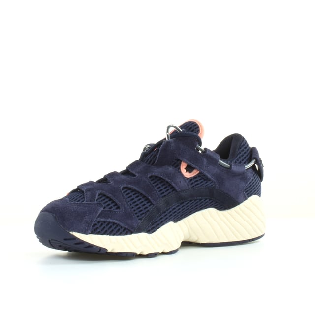 Catch asics discount