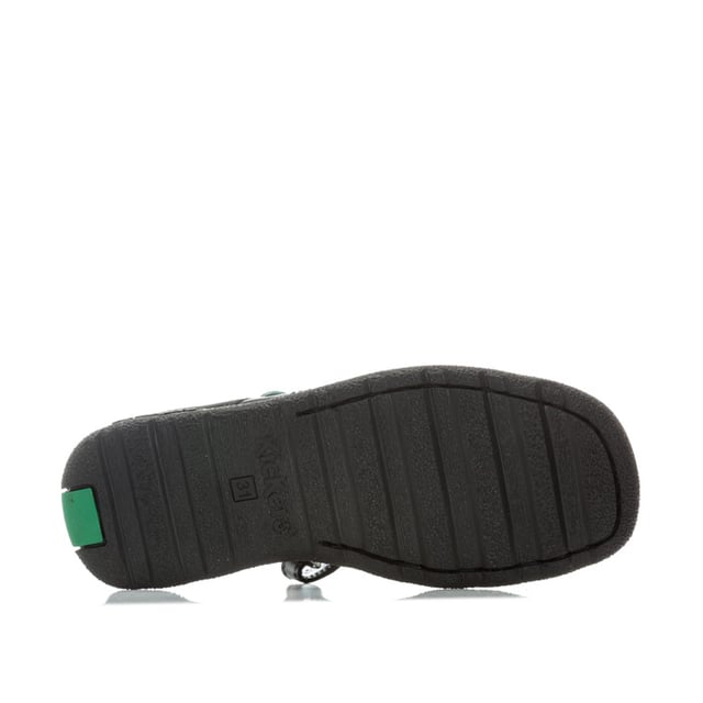 Cuida los pies pequeños y mantenlos con estilo con los zapatos Fragma Pop de Kickers. El zapato de piel lisa de color negro tiene cierre de velcro para un ajuste perfecto y plantilla acolchada para mayor comodidad.