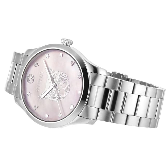 Model: YA1264166EAN: 731903484917Movement: Battery Operated QuartzBracelet color: SilverWaterproofing: 50 Meters - 165 FeetDial Color: PinkBracelet material: Stainless SteelDial diameter: 38 mmGender: UnisexDisplay: AnalogStyle: CasualFeatures: Hour, Minute, SecondGlass type: Scratch Resistant SapphireShape: RoundCase color: Silver