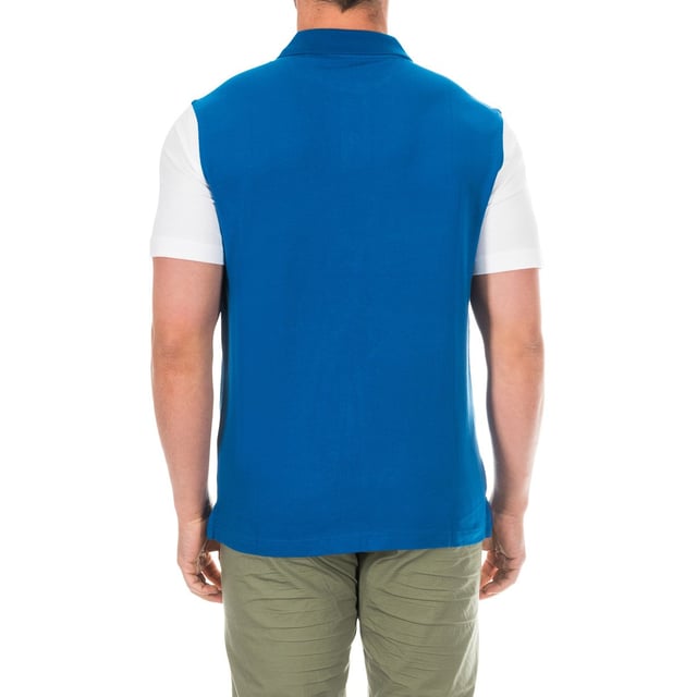 Short sleeve polo Hackett London.
 Lapel collar with ribbed finish.
 Half button closure.
 Signature embroidery at the top of the front.
 Comfortable and breathable fabric.
 Design with contrast sleeves.
 Seams seen in tone.
 Composition: 100% cotton
 Care:
Wash maximum at 30ºC.
 - Iron at medium temperature, max. 110ºC.
 - It is not allowed to use a dryer.
 - Do not use bleach.
 - Does not support dry cleaning.