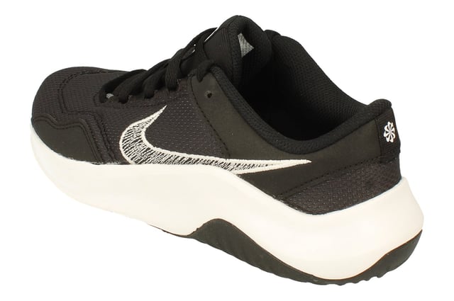 Nike Womens Legend Essential 3 Nn Black Trainers