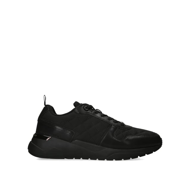 Quilted sales sneakers black