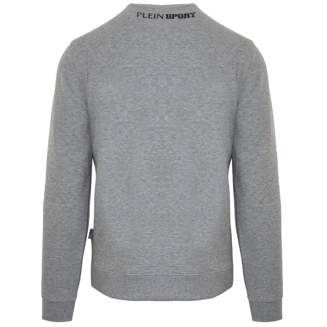 Blijf warm in stijl met de Legacy Logo Grey Jumper van Plein Sport in een strakke grijze kleur. Deze trui is perfect voor zowel casual als atletische kleding en zal uw garderobe naar een hoger niveau tillen met zijn opvallende ontwerp en hoogwaardige vakmanschap. Neem niet zomaar genoegen met een trui, maar kies voor Plein Sport voor ultiem comfort en mode! 52% katoen, 48% polyester, sportkleding Groot merklogo aan de voorkant, groot Legacy-logo, leren patch aan de voorkant Slim fit Stijlcode: FIPSG601 94