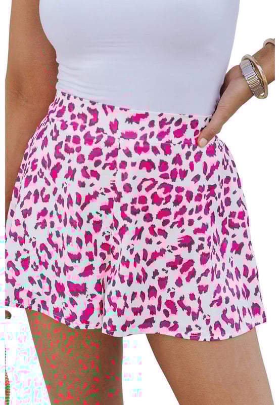 Quality materials
  Leopard print design
  Flutter detailing on the hem
  Comfortable and durable
  Versatile design
  Easy to pair with different tops and shoes