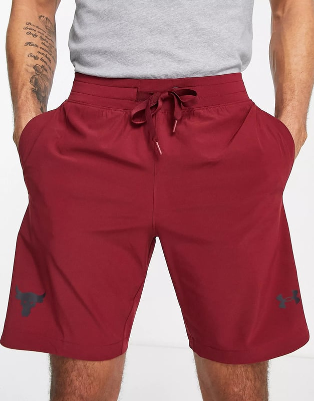 Shorts by Under Armour collaboration with Dwayne The Rock Johnson. Regular rise elasticated waist with inner drawstring functional pockets and regular fit.