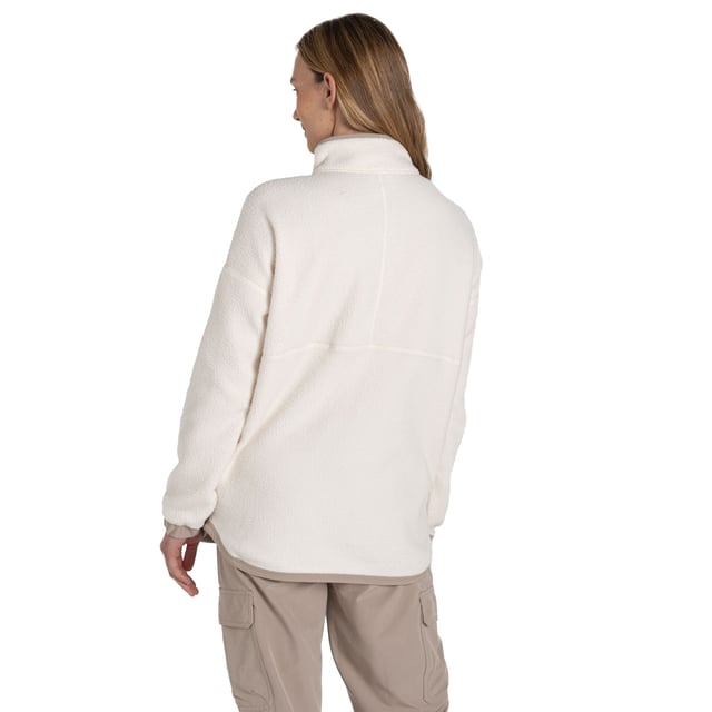 Elastan, Recyceltes Polyester. Füllmaterial (%): 100% Recyceltes Polyester. Gewebe: Teddyfleece, Fleece. Design: Unifarben, Aufschrift. Gewebetechnik: Bio3 Kohlenstoff Smart Polyester, CO2 Renu Technologie, isolierend, Steppes Isolierung. Langärmlig. Stehkragen. Taschenart: Zwei Seitentaschen, Reißverschluss, Bolzenbefestigung. Durchgehender Reißverschluss. 34 DE: 84 cm. 36 DE: 88,9 cm. 38 DE: 95,25 cm. 40 DE: 102 cm. 46 DE: 120,65 cm. 44 DE: 114,3 cm. 42 DE: 108 cm.